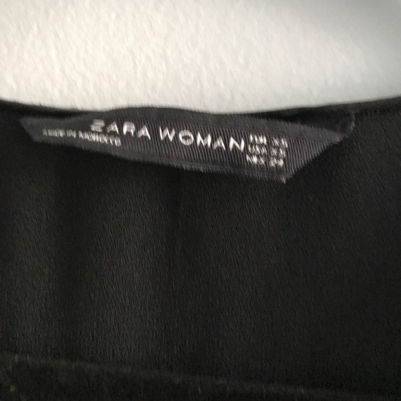 Zara Lace-side T-shirt Blouse - Picture 4 of 4